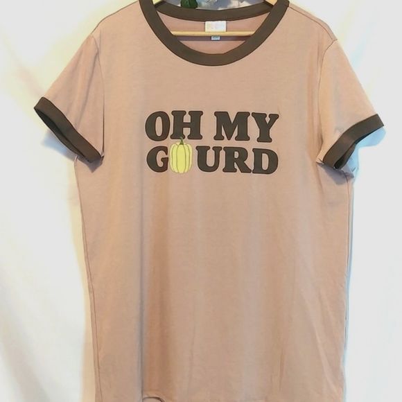 LuLaRoe Other - 🔥5/$25🔥 LuLaRoe. Graphic T-shirt. Size XL. Like New!